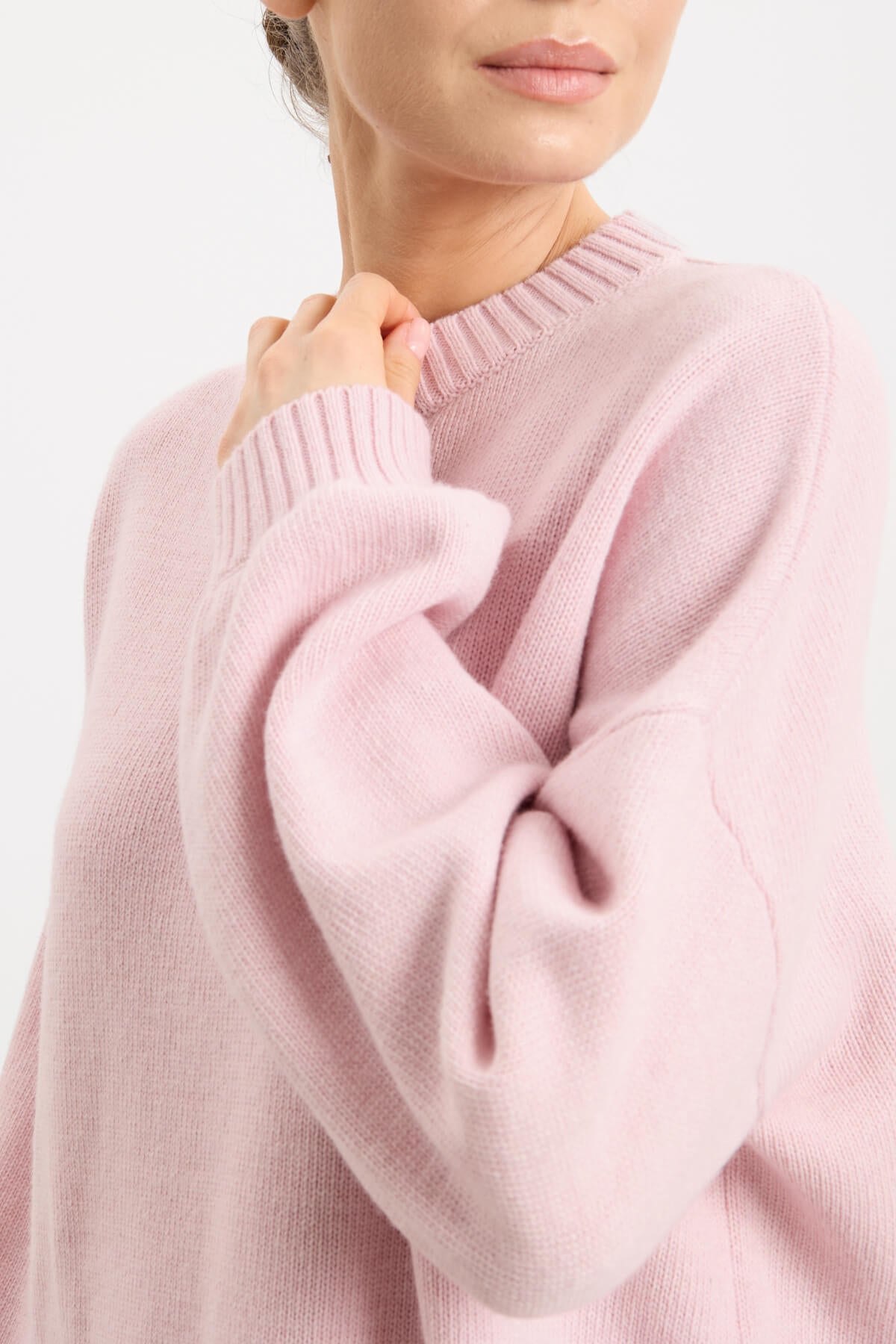 Romy Sweater - Powder Pink